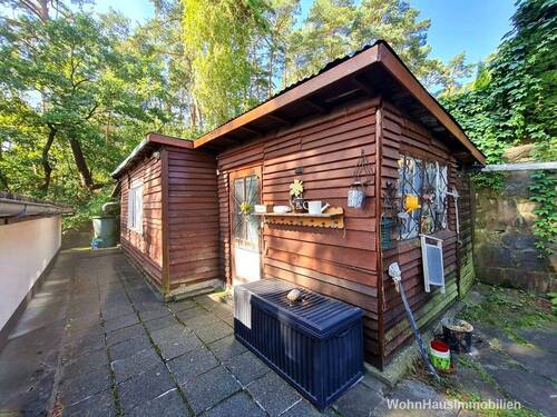 Großzügiges Nebengelass in Holzbauweise - 