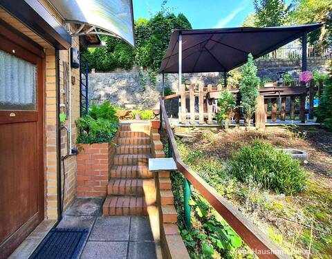 Gartensitzplatz in oberster Hanglage - 