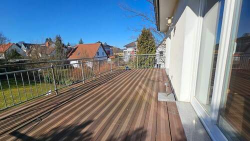 Balkon zur Gartenseite - 