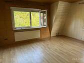 Wohnzimmer - 3-Zimmer-Dachgeschoss-Wohnung in Kaltental