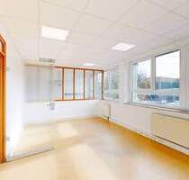 Attraktive Büroräume mit Stellplätzen in guter Lage - Würzburg Grombühl