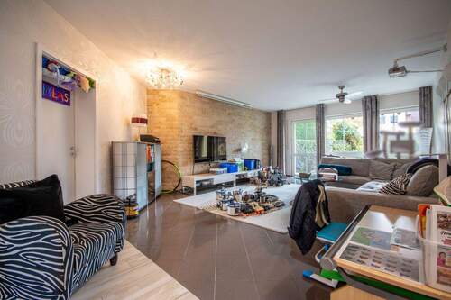 schöner Wohn- Essbereich - 2 Zimmer Etagenwohnung zur Miete in Berching