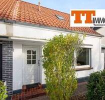 TT bietet an: Gepflegte Eigentumswohnung über zwei Ebenen - Wohnen wie im eigenen Haus mit Terrasse und Garten! - Wilhelmshaven-Neuengroden