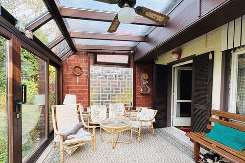 Wintergarten - Einfamilienhaus mit 115,00 m&sup2; in Stuttgart zum Kaufen