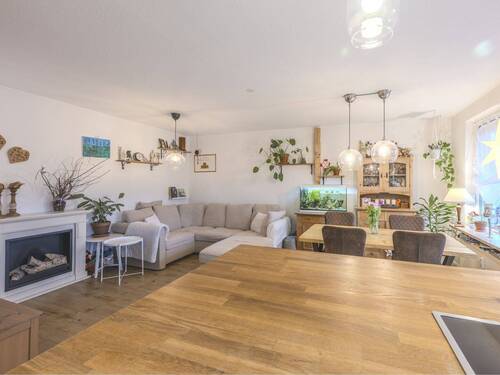 Wohn- und Essbereich - Etagenwohnung mit 73,30 m&sup2; in Neuried zum Kaufen