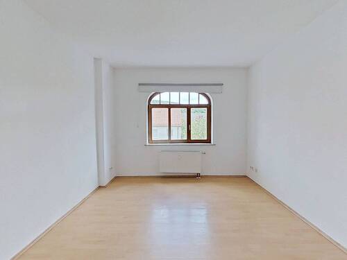Ansicht I: Wohn- und Esszimmer - Großzügige 4-Zimmer-Wohnung mit BALKON und Wannenbad