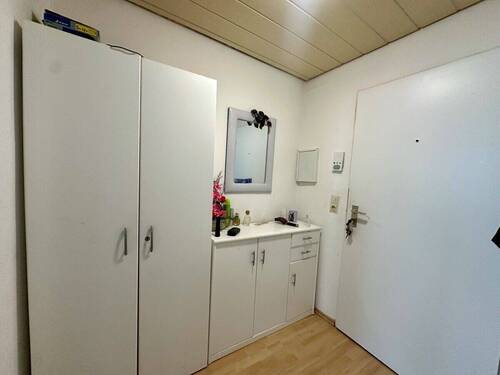 Eingang:Garderobe - 