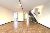 Wohnbereich - 5 Zimmer Doppelhaushälfte zum Kaufen in Flein