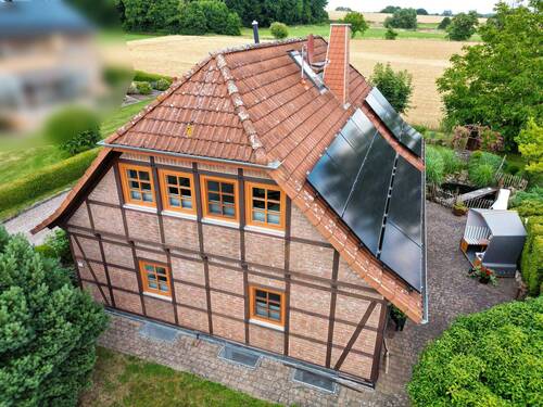 Haus- und Gartenblick - Einfamilienhaus mit 140,00 m&sup2; in Auetal zum Kaufen