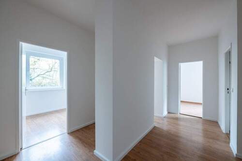 Best_Place_Wilmersdorfer_Strasse_107a_WE07_Flur - 