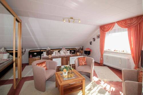 Schlafzimmer 1OG - 