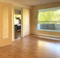 Bezugsfreie 2-Zimmer-Wohnung mit Lift, West-Balkon und TG-Stellplatz in ruhiger Wohnlage! - Berlin Zehlendorf