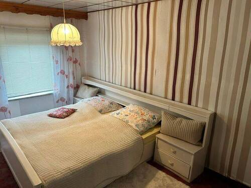 4c72a799-234a-43c0-a045-5827a48e4ec7.jpg - 