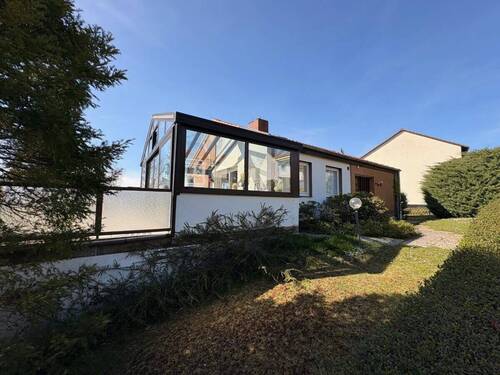 Eingangsansicht - Freistehendes Wohnhaus in Toplage von Bovenden