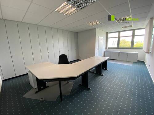 Besprechung - 