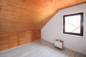 Schlafzimmer 1 DG - 