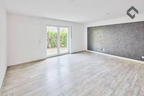 Provisionsfrei! - Großzügig wohnen: City-Feeling trifft Gartenflair