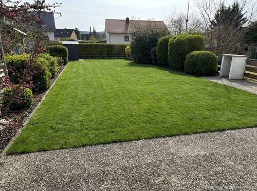 Sommergarten - 5 Zimmer Doppelhaushälfte zum Kaufen in Höchstadt a.d.Aisch