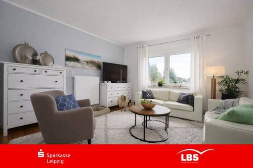 Wohnzimmer - Modernisiert. Massiv. Vielseitig.