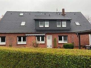 Frontansicht - 3 - Generationen- Mehrfamilienhaus in ruhiger Lage!