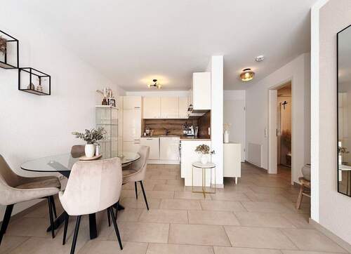 Wohnen / Essen / Kochen - 2 Zimmer Etagenwohnung in Villingen-Schwenningen