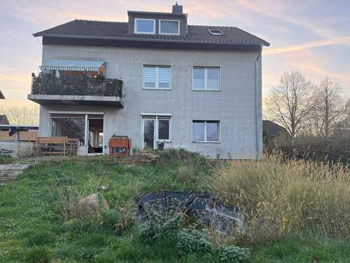 Hausansicht / Gartenseite - 