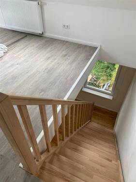 DG Treppe zum Wohnzimmer - 