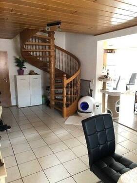 IMG_2618.jpg - 5 Zimmer Etagenwohnung in Höchberg