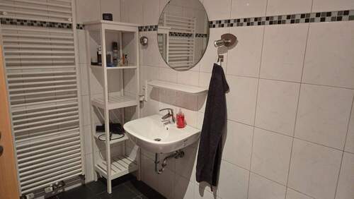 Wohnung Erdgeschoss, Badezimmer - 