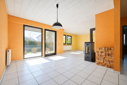 Wohnbereich - Bungalow mit 154,00 m&sup2; in Sachsenheim zum Kaufen