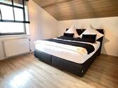 Schlafzimmer.jpeg - 