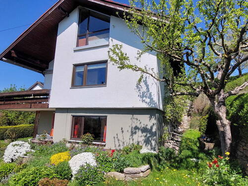 Bild 2 - 8 Zimmer Einfamilienhaus zum Kaufen in Balingen-Engstlatt