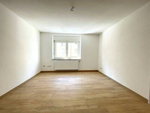 Wohnen Bild 2 - 2 Zimmer Etagenwohnung zum Kaufen in Nürnberg