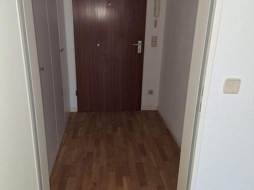 Flur - Bitte unsere Fragen beachten! HH-Farmsen, 1,5 Zimmer Wohnung im 2.OG mit Balkon