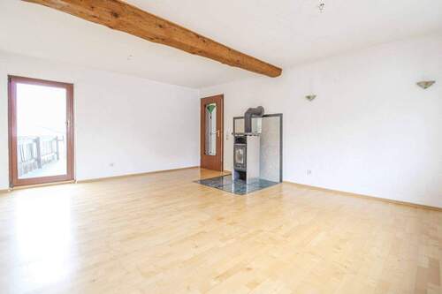 Wohnzimmer OG - Mehrfamilienhaus, Wohnhaus in Langgöns zum Kaufen