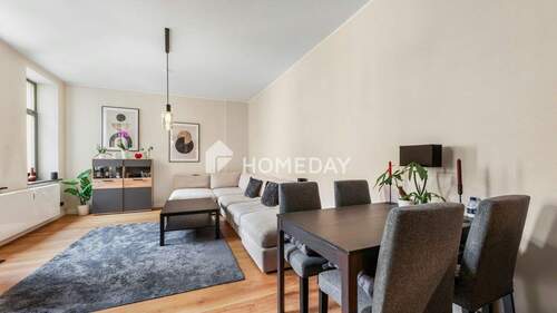 Wohnzimmer 1 - 3 Zimmer Etagenwohnung in Magdeburg