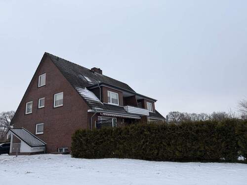 Hausansicht - 2 Zimmer Etagenwohnung zur Miete in Norderstedt