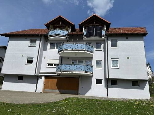 Außen - Gut geschnittene Erdgeschosswohnung mit Tiefgarage und Stellplatz sucht neuen Eigentümer