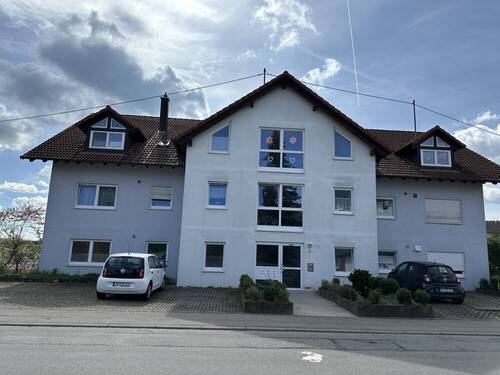 Außen - 3 Zimmer Etagenwohnung zum Kaufen in Zimmern ob Rottweil