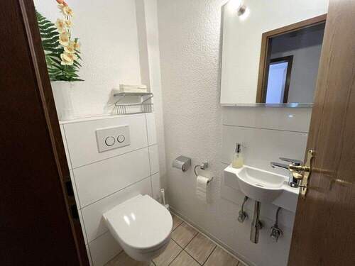 saniertes Gäste-WC - 