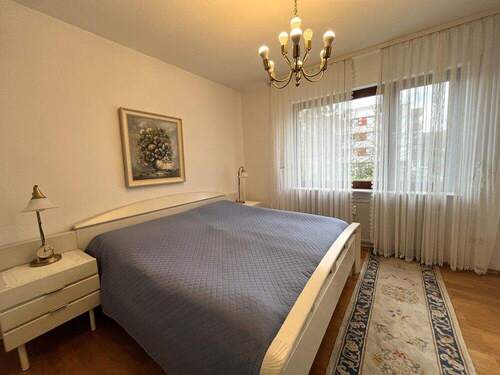 großes Schlafzimmer - 