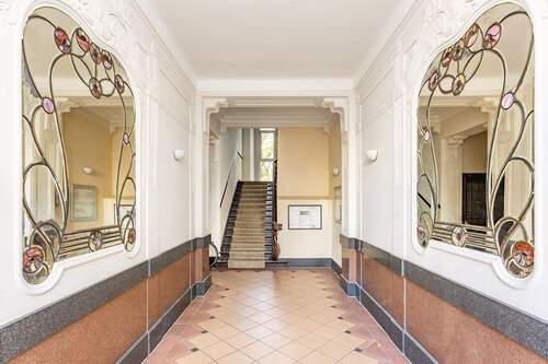 Eingangsbereich - 4 Zimmer Etagenwohnung zum Kaufen in Berlin