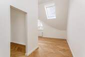 Schlafzimmer mit Ankleide - 
