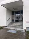Gebäude Eingang - 3 Zimmer Etagenwohnung in Germering