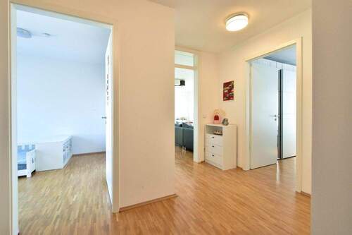 Flur - 3 Zimmer Etagenwohnung zum Kaufen in Essen