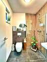 Gäste WC mit Dusche EG - 