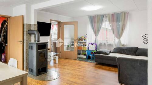 1. OG Wohnzimmer 1 - 