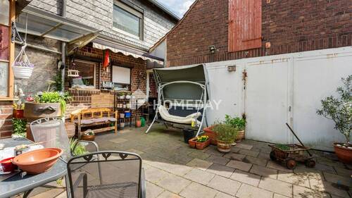 Innenhof 2 - Doppelhaushälfte mit 191,10 m² in Bergheim zum Kaufen