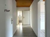 Flur - 2 Zimmer Etagenwohnung zur Miete in Wilhelmshaven-Fedderwardergroden