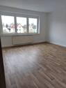 Wohnzimmer - 3 Zimmer Etagenwohnung zur Miete in Magdeburg